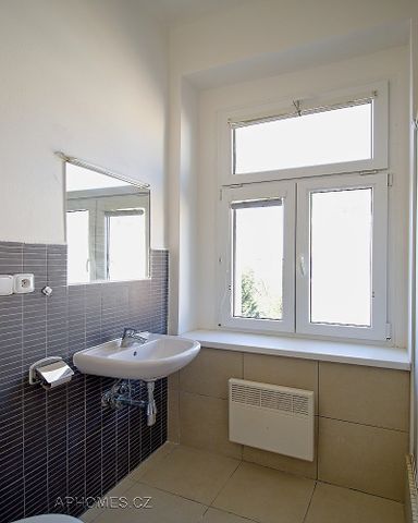 Pronájem bytu 2+kk 36 m² - Photo 4