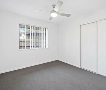 LOW MAINTENANCE 4 BEDROOM HOME IN BANYO - Photo 5