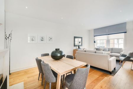 3 bedroom mews to rent - Photo 5