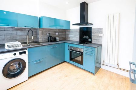 2 bedroom terraced house to rent - Photo 5