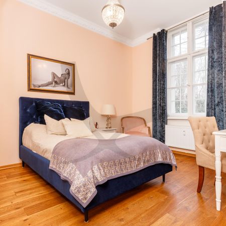 Charming Style - Photo 4