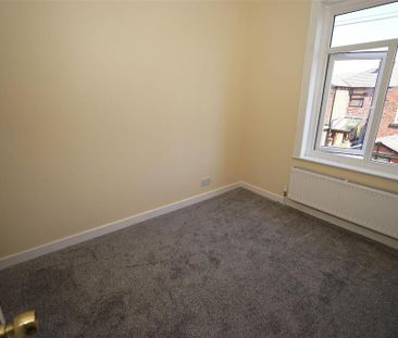 2 bedroom property to rent - Photo 2