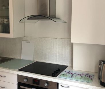 2 Bed Terraced House, Blyth Close, E14 - Photo 5