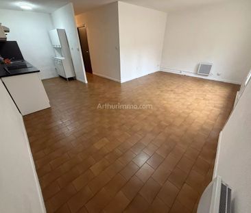 Location Appartement 3 pièces 54 m2 à Villeveyrac - Photo 2