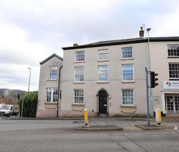 The George, Macclesfield, SK10 - Photo 4