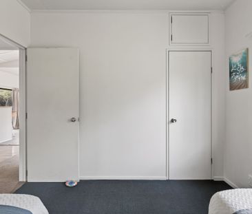 Tidy House For Rent! (3 Bedroom House) - Photo 2