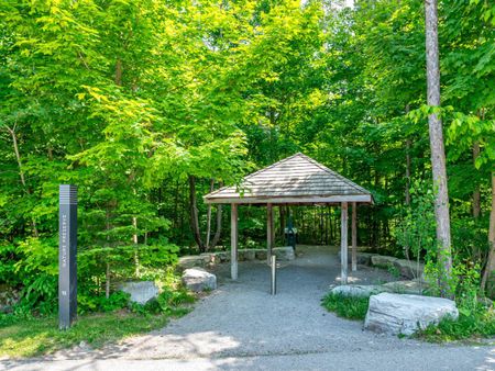 For Lease - 333 Sunseeker Avenue Unit# 113, Innisfil, Ontario - Photo 5