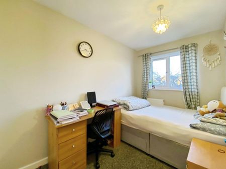 2 bedroom terraced house to rent - Photo 3