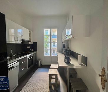 Location Appartement 3 pièces 82m² NICE 06000 - Photo 4