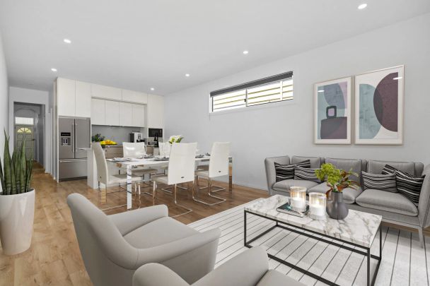 Elegant Terrace Home with Luxury Renovation - Photo 1