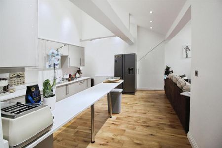 1 bedroom flat to rent - Photo 3
