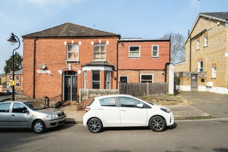 2 bedroom flat to rent - Photo 5
