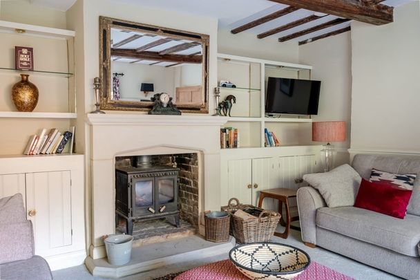 5 bedroom semi-detached house to rent - Photo 1