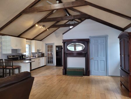 For Lease - 6522 Taylor Street, Niagara Falls, Ontario - Photo 5