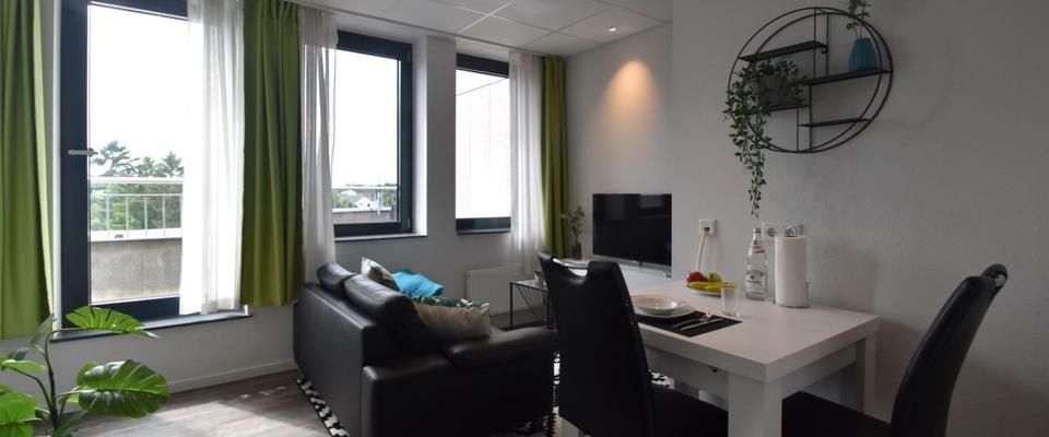 Voll ausgestattetes Penthouse-Apartment für 1 Person, zentral in Frankfurt-Niederrad - Foto 1