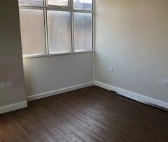 1 Bed Flat, Brighton Road, CR2 - Photo 2