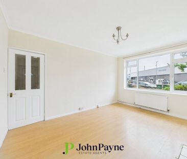 2 bedroom maisonette to rent - Photo 2