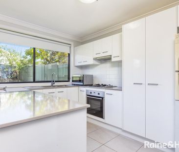 8/25 Mort Street, Shortland, NSW 2307 - Photo 5