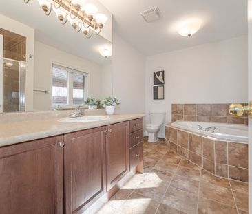 For Lease - 5 Freedom Oaks Trail Unit# Upper, Brampton, Ontario - Photo 6