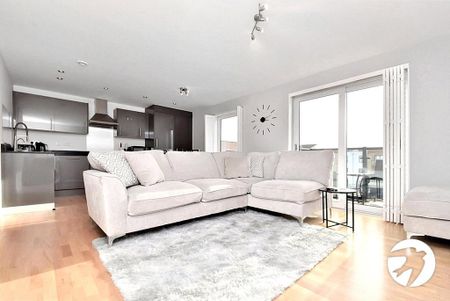 2 bedroom flat to rent - Photo 5