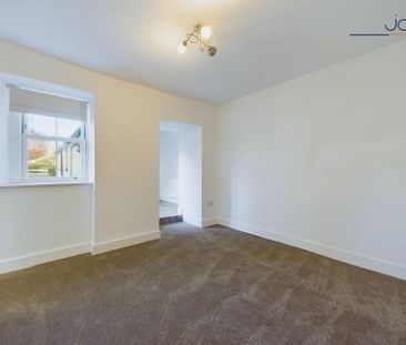 3 bedroom detached house to rent - Photo 2