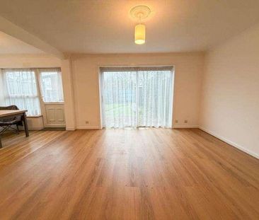 Haywood Court, Waltham Abbey, EN9 - Photo 1