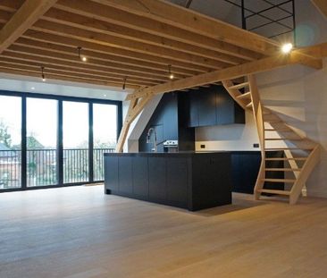 Totaal vernieuwde loft met privé terras in Ruiselede. - Foto 2