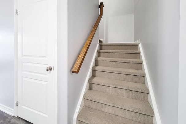 For Lease - 222 Fall Fair Way Unit# 32, Hamilton, Ontario - Photo 1