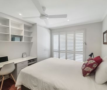 Stylish Three-Bedroom Home Close to Coolum Beach - Photo 6