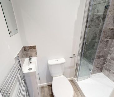 1 bedroom in a house share to rent - Photo 6