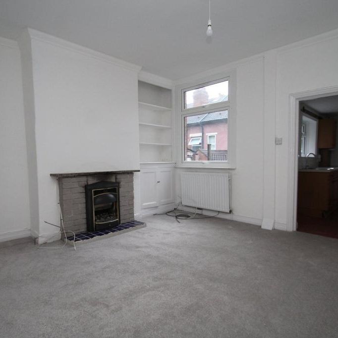 4 bedroom terraced house to rent - Photo 1