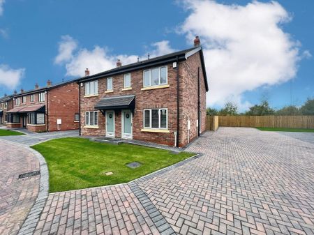 3 bedroom semi-detached house to rent - Photo 2