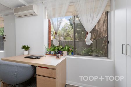 BATHED IN LIGHT, BUILT FOR LIVING - Photo 3