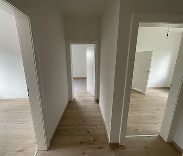 Sanierte 3-Zimmer-Wohnung mit Dusche in Wilhelmshaven City zu sofort! - Foto 1