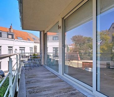 Appartement te huur in Ukkel voor € 1.150 met 1 slaapkamer - Foto 5