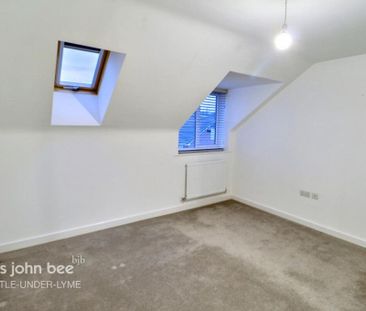 2 bedroom maisonette to rent - Photo 3