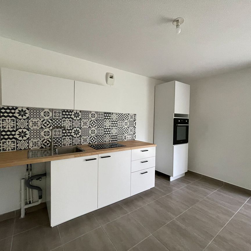 Apartment - Photo 1