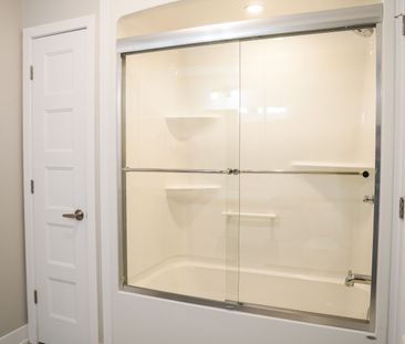 For Lease - 272 Moisson Street Unit# B, Russell, Ontario - Photo 4