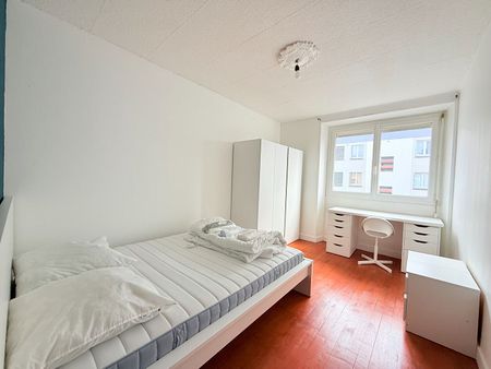 Location Appartement 3 pièces 68m² - Photo 3