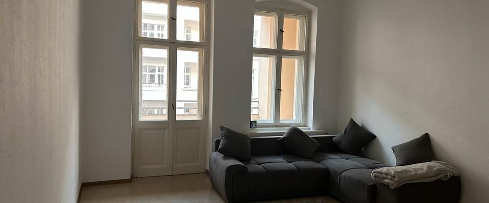 2 Zimmer Wohnung mit Balkon nah Schönhauser Alle. - Foto 1