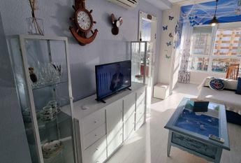 Alquiler de piso en Avenida Algarrobo Costa Centro Internacional, 74