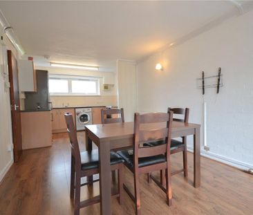 Mortimer House, Deneway, Heaton Norris, Stockport, SK4 2HU - Photo 3