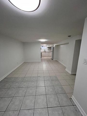 For Lease - 77 Highland Park Boulevard, Markham, Ontario - Photo 5