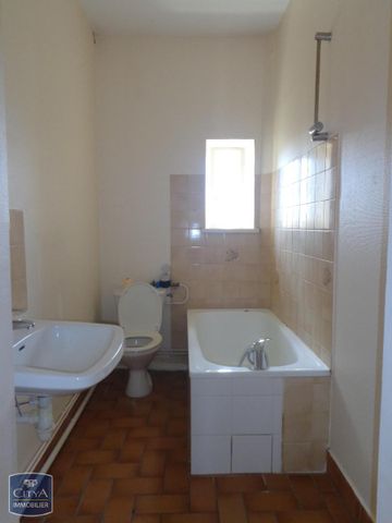 Location Appartement 3 pièces 61m² VILLEFRANCHE SUR SAONE 69400 - Photo 4