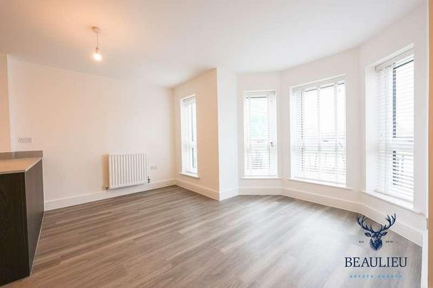 Harris Crescent, Beaulieu Park, Cm, CM1 - Photo 1