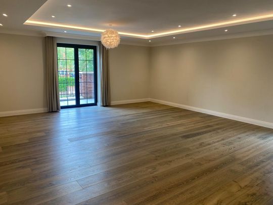3 bedroom apartment to rent - Photo 1