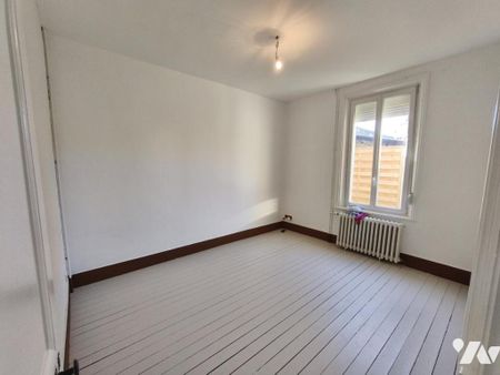 Maison 6 pièces 115 m² - Photo 2