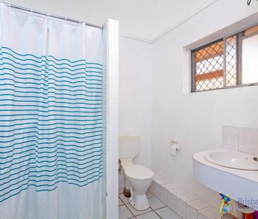 Budget accommodation close to University of Qld and a world of conv... - Photo 4