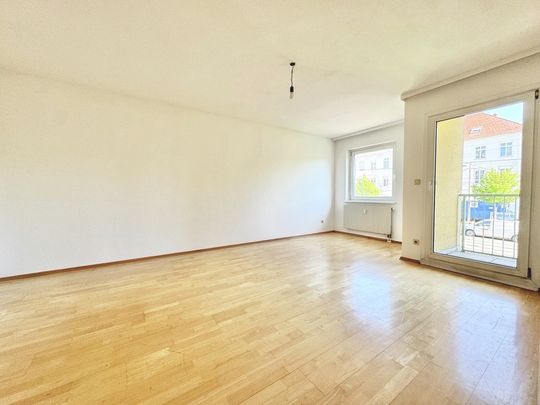TERRASSENTRAUM | OPTIMAL AUFGETEILTE 2 ZIMMER | TOP-GRÜNRUHELAGE - Photo 1