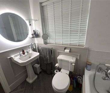 Nestled within the popular village of Little Ribston, The Coach Hou... - Photo 4